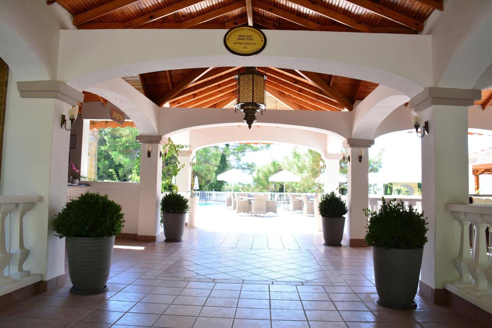 Pine Club Apart Hotel Kuşadası Exterior photo
